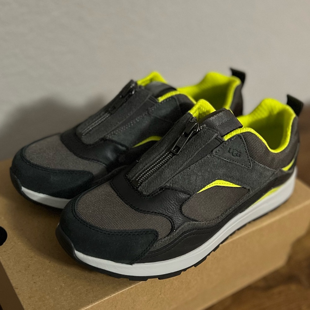UGG casual sneakers